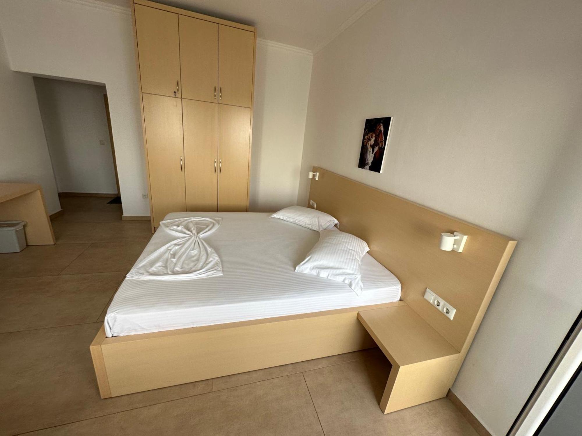 Dima Vista Hotel Dhermi Bagian luar foto